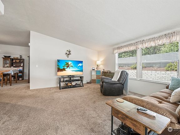 2nd image of 16209 59th Avenue Ct E