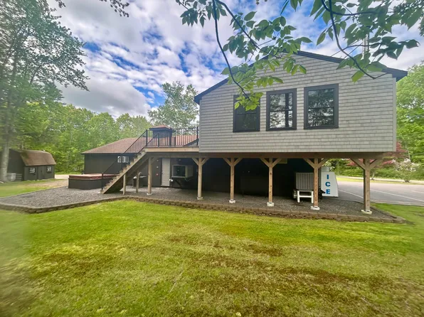 208 New Road, Arundel, ME 04046