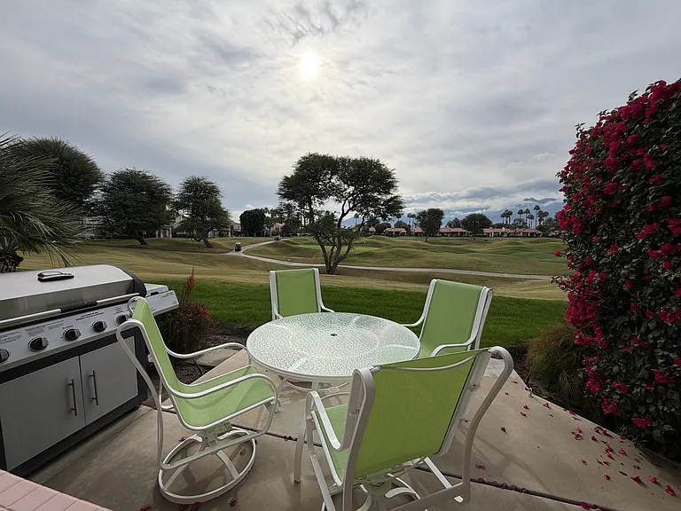 80685 Oak Tree — Photo 14