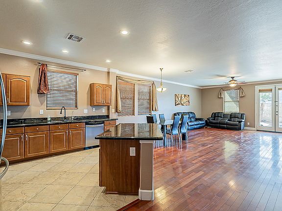 4th image of 1643 E Cielo Grande Ave