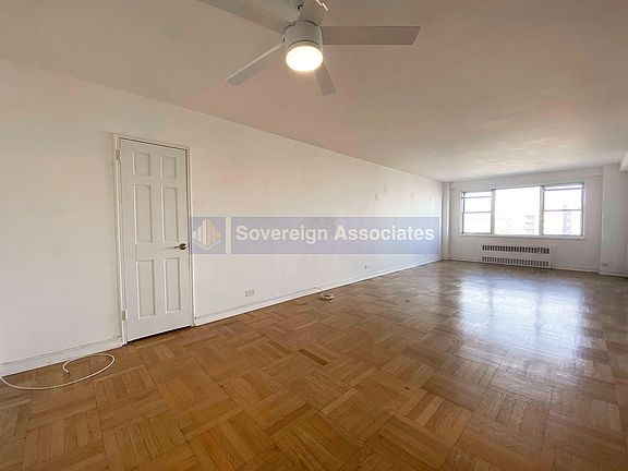 2nd image of 3530 Henry Hudson Pkwy APT 12H