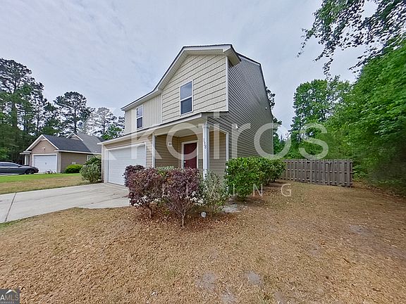 3rd image of 138 Amber Mill Cir