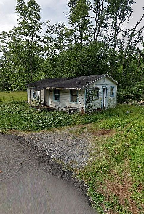 1st image of 3616 Thomasina Rd