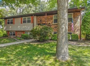 305 Jubaka Dr, Fairview Heights, IL 62208