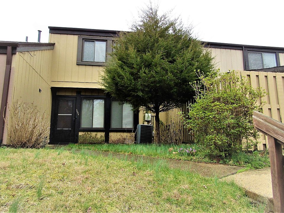 1st image of 9058 Arlington Blvd