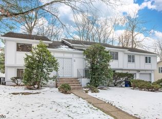 36 Yellow Brick Rd, Wayne Twp., NJ 07470