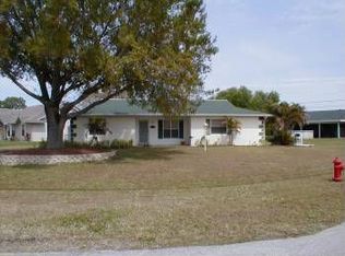 391 SW Carter Ave, Port Saint Lucie, FL 34983