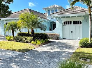 6449 Pembroke Way, Naples, FL 34113