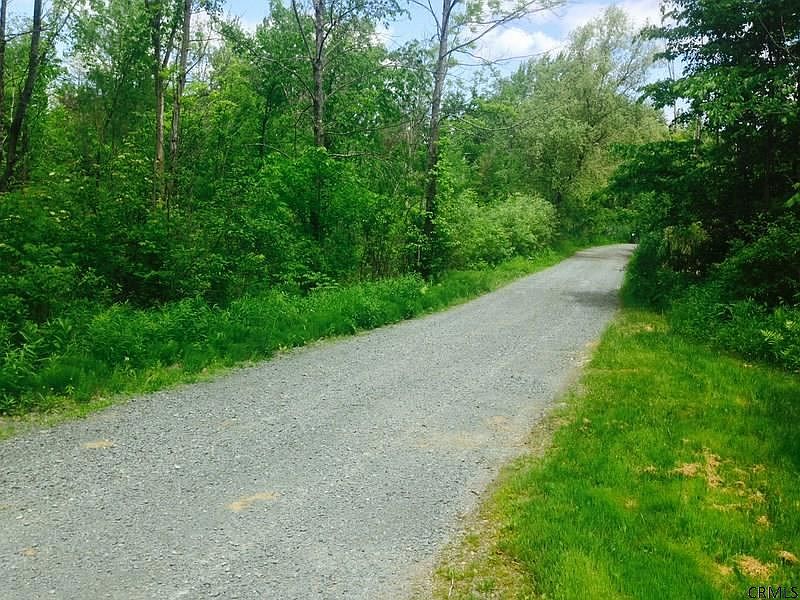 2nd image of 299 MIDDLE LINE Road