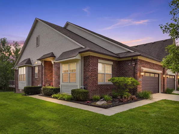 40466 Juniper Ct, Clinton Township, MI 48036