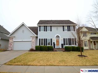 427 S 161st St, Omaha, NE 68118