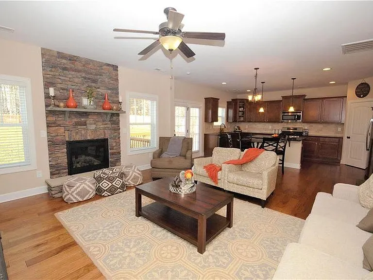 5407 Torwood Dr — Photo 29
