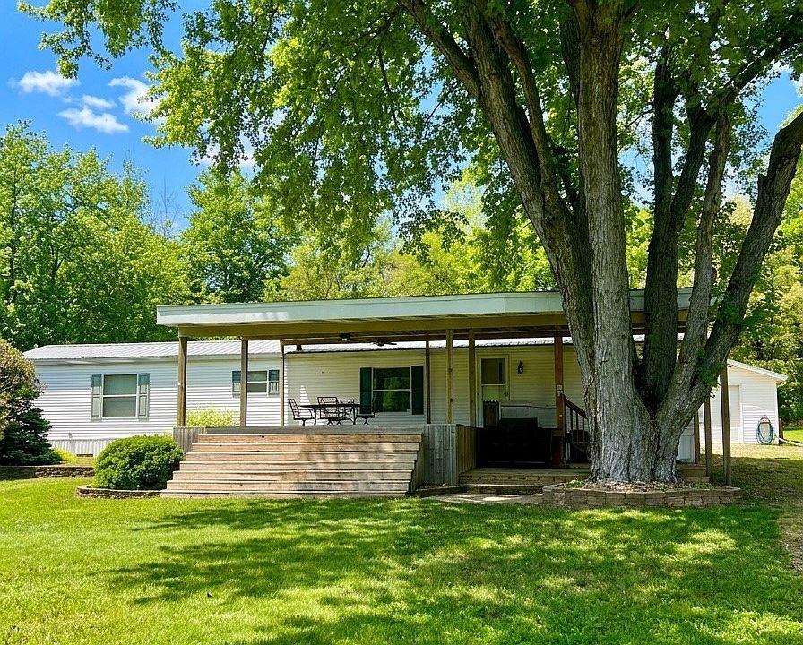 1st image of 137 Horseshoe Dr