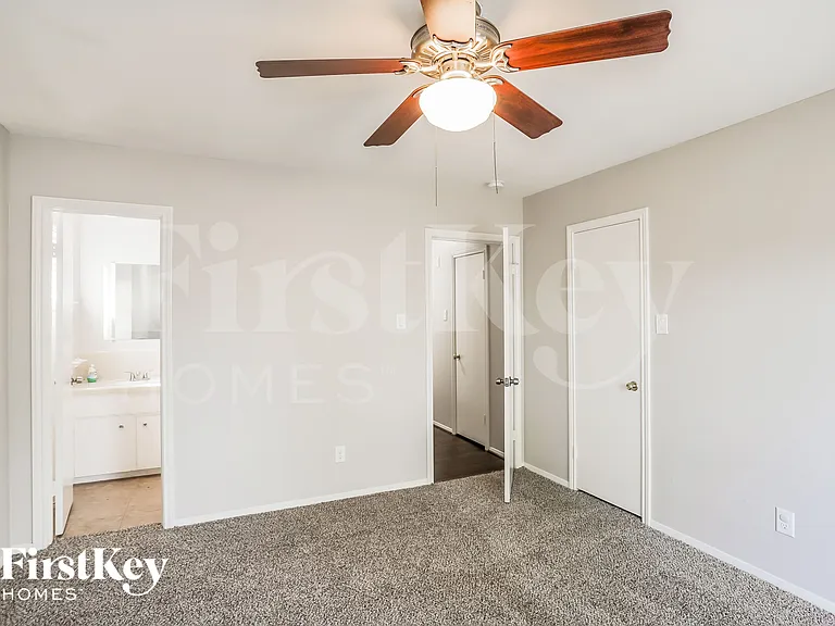 13914 Duncannon Dr — Photo 10