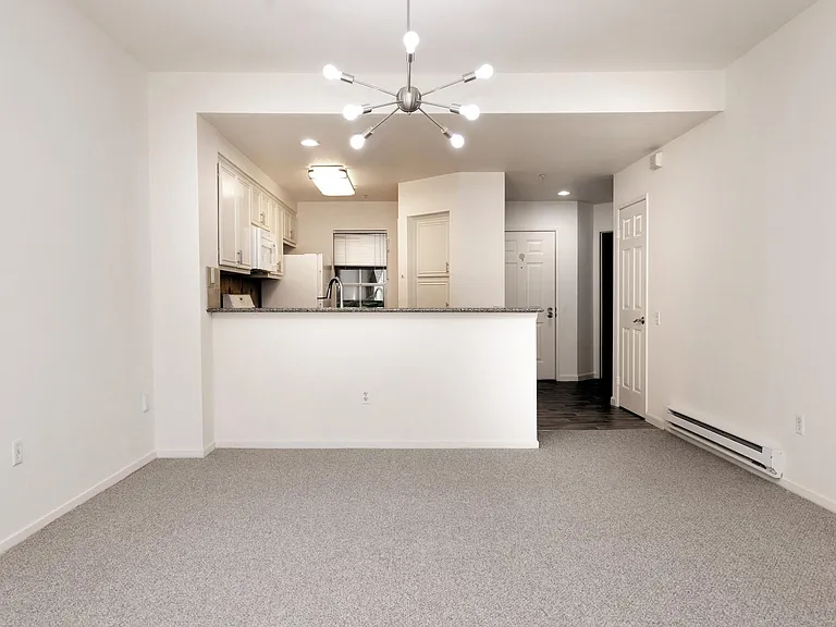 220 Caldecott Ln #201 — Photo 9
