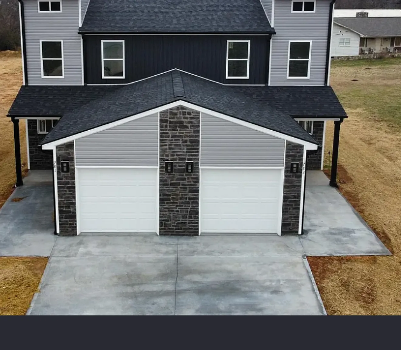 3 bed, 2.5 bath, 1400 sqft, $1,650 — Photo 1