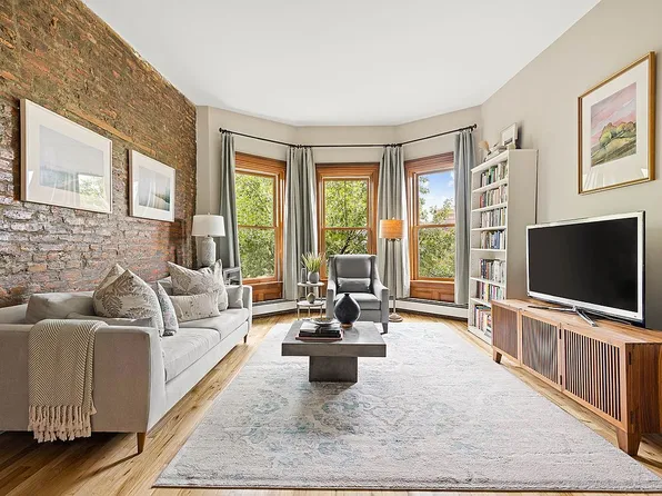 155 Lafayette Ave APT 5C, Brooklyn, NY 11238
