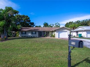 955 Bluebird St, Naples, FL 34104
