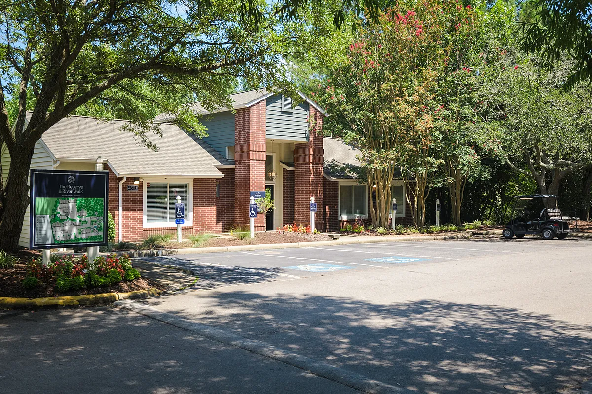 Ext-1 - Reserve at River Walk