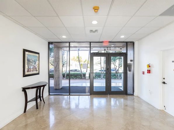 22 Salamanca Ave APT 304