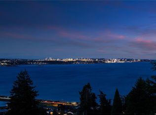 3361 Hatley Dr, Colwood, BC V9C 1W4