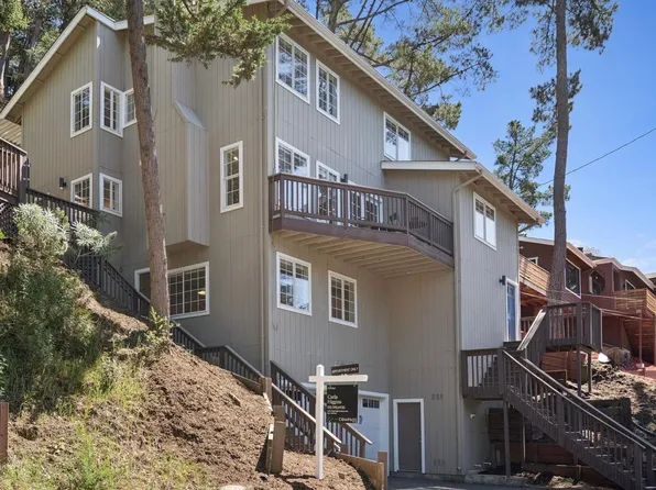2170 Arrowhead Dr, Oakland, CA 94611