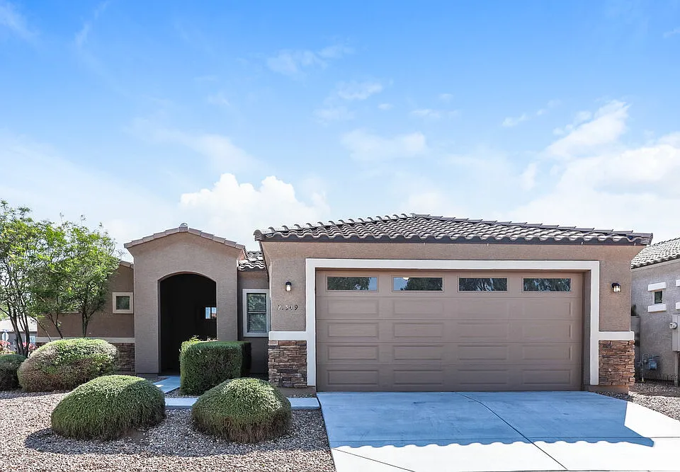 21549 E Puesta Del Sol