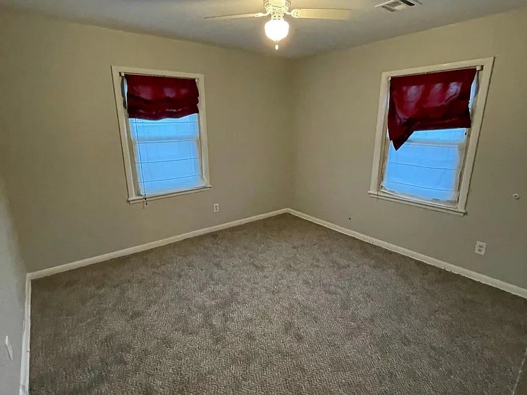 2404 W Rita St — Photo 12