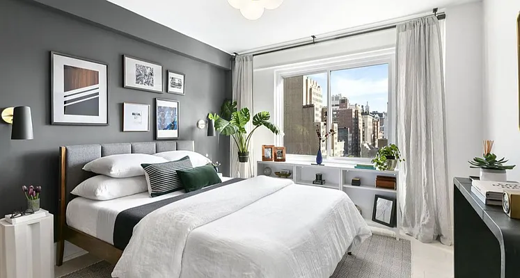 Rented by Compass | media 27