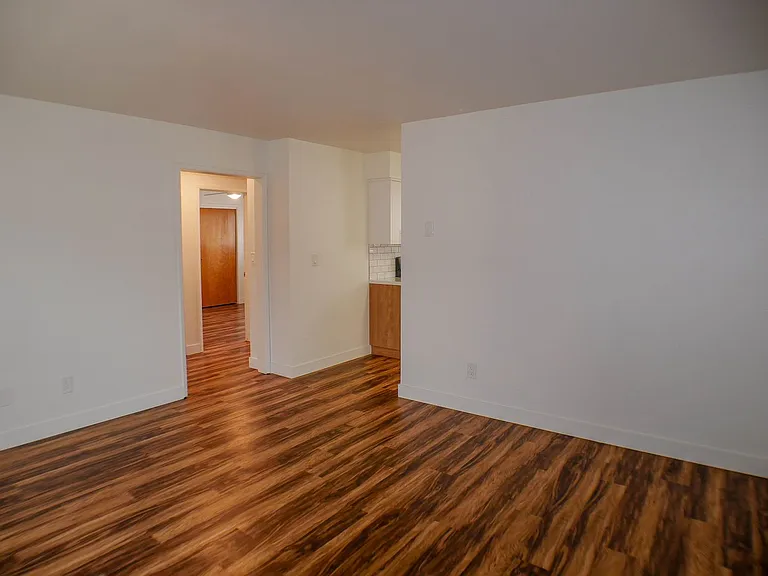 228 Twin Oaks Ave — Photo 26