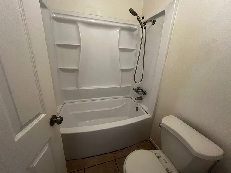 6326 Bagley Ave — Photo 31