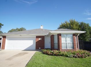 5905 Stone Meadow Ct, Arlington, TX 76017