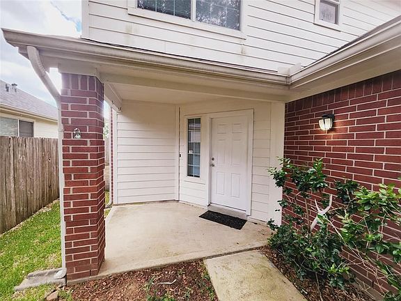 2nd image of 19307 Moss Meadow Ln