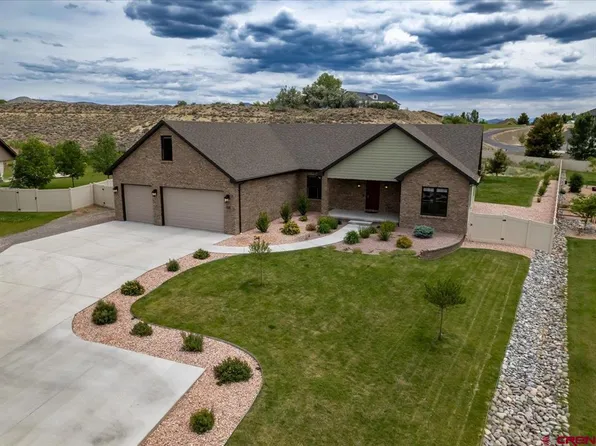2017 Constitution Loop, Montrose, CO 81401