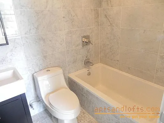 Rented by Bold New York | media 14