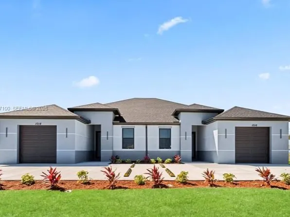 1202 NE 8th Pl, Cape Coral, FL 33909