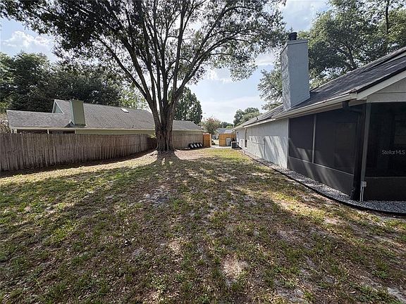3rd image of 2063 Pernod Ct