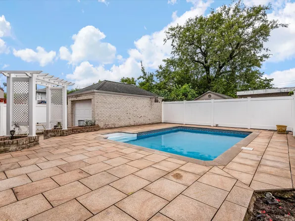 161-40 98th Street image 35 of 36