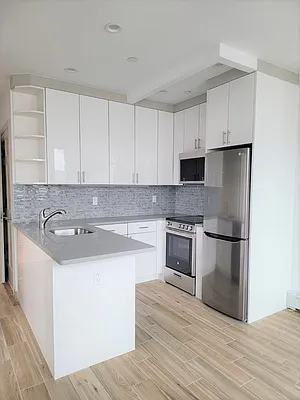 Rented by Rizos Realty Corp | media 16