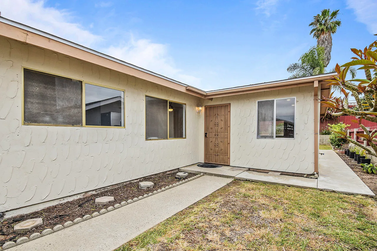 3 bed, 1140 sqft, $3,900 — Photo 3
