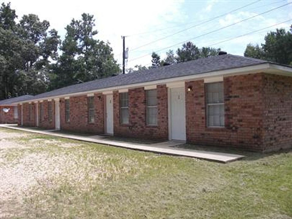 2nd image of 44068 S Baptist Rd APT 3