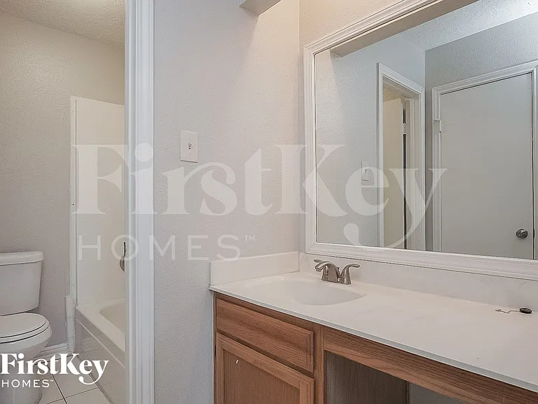 2714 Elder Rd — Photo 10