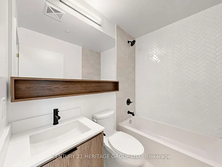 8888 Yonge St #718 — Photo 30