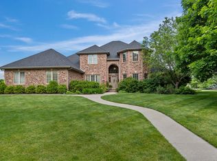 1905 Kensington Knoll Dr, Champaign, IL