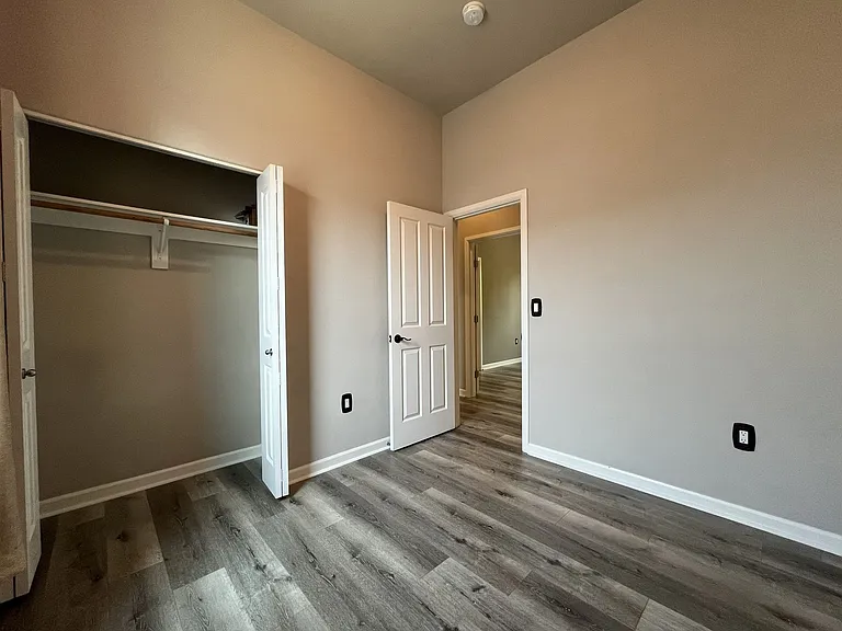 10955 SW 130th Ave — Photo 30