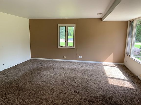 4th image of 1823 E Park Pl