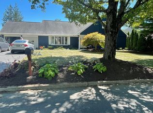 4226 Valley Dr, Allentown, PA 18104