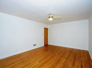 7545 N Claremont Ave #2, Chicago, IL 60645