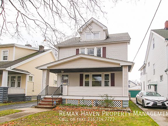 2nd image of 3210 E 132nd St