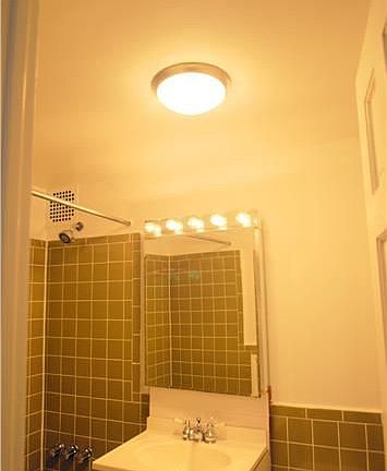 4th image of 335 W 20th St